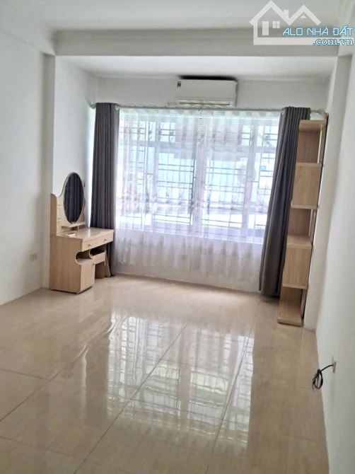 💥 LÊ QUANG ĐẠO –TUYỆT ĐỈNH DÂN XÂY -  NHÀ ĐẸP 2 THOÁNG – Ô TÔ ĐỖ CỔNG – 35m2 CHỈ HƠN 6 TỶ - 4