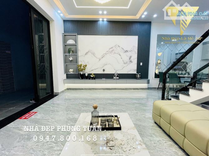 P Tuấn... NHÀ ĐỘC LẬP SÂN CỔNG PHỐ TRUNG TÂM LẠCH TRAY•  3 TẦNG RỘNG 62m2 - 4