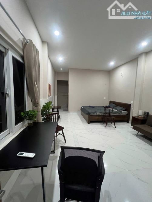 Bán nhà 3 tầng 85m đất mặt tiền đường Nguyễn Thiện Kế gần Võ Văn Kiệt gần Biển chỉ 9,6 tỷ - 4