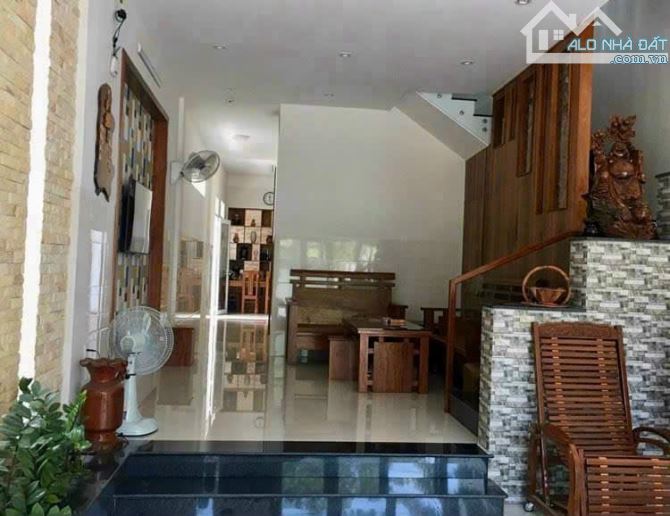 💥Nhà căn góc 2 mặt tiền Lý Tự Trọng ( 5x20 ) giá 7.8 tỷ. Nhà trung tâm biển Tuy Hoà - 4
