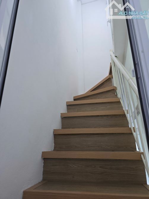 Bán nhà 4 tầng, có sổ đỏ 15m, 2tỷ8, chợ Khâm Thiên - 4
