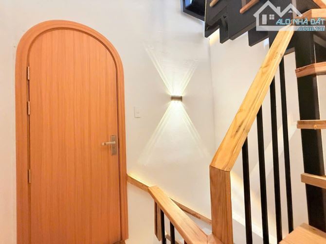 📌📌📌LÀM VIỆC TRỰC TIẾP GIÁ TỐT !!! Bân nhà kiệt Trần Quốc Toản 3 tầng 1 tum - 4