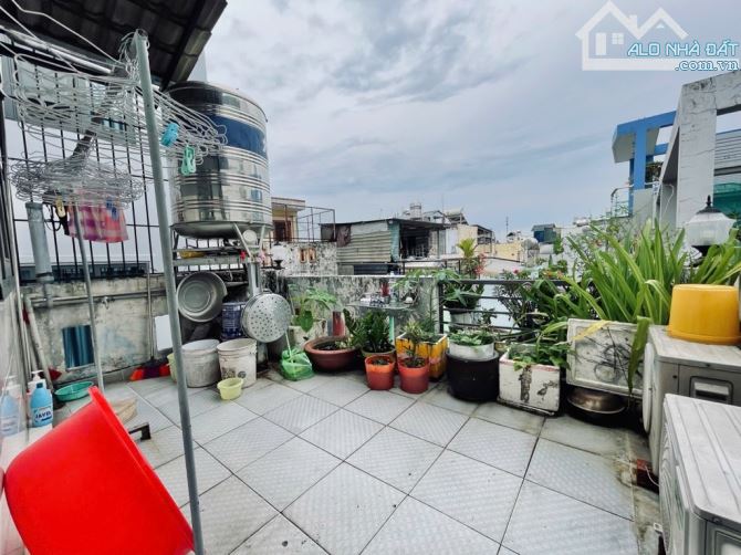Nhà 4 Tầng 33m² Bùi Thế Mỹ Tân Bình – Gần Mặt Tiền – 4,75 Tỷ - 4