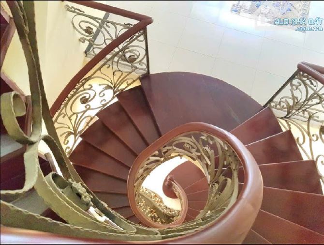 BÁN GẤP BIỆT THỰ SÂN VƯỜN KHU VIP TÂN PHONG, QUẬN 7, 5PN, 6WC, 69 TỶ - 4