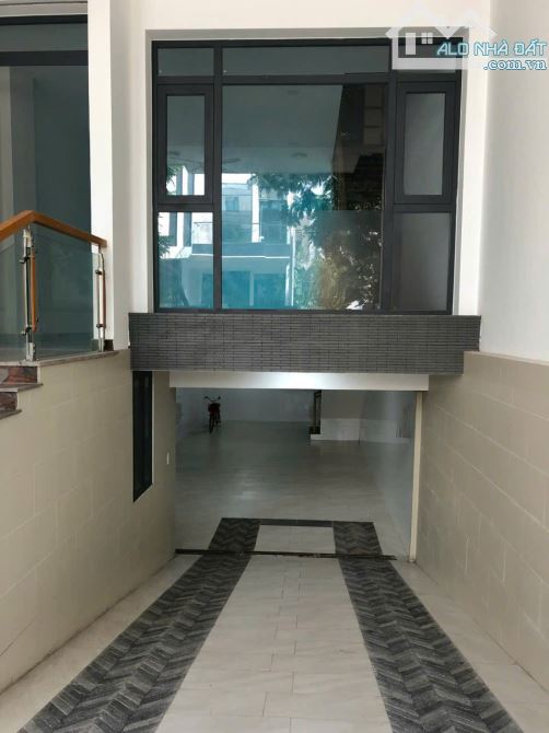 Bán nhà dự án Sài Gòn Mystery Hưng Thịnh đường Lê Hữu Kiều Quận 2 cũ (100m2) 26.5 tỷ - 4