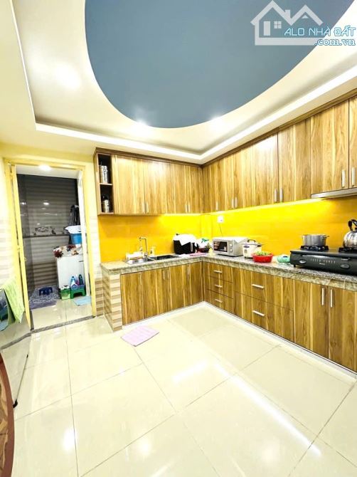 🏡💥NHÀ ĐẸP HOÀNG HOA THÁM💥PHÚ NHUẬN💥HẺM XE HƠI💥NỞ HẬU💥70M2💥CHỈ 7,X TỶ TL🌹 - 4