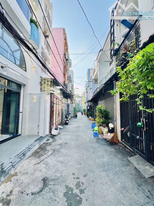 BÁN NHÀ MỚI TINH, HXH, AN NINH LÊ VĂN THỌ GV,FULL NỘI THẤT CAO CẤP,NHỈNH 8 TỶ - 5
