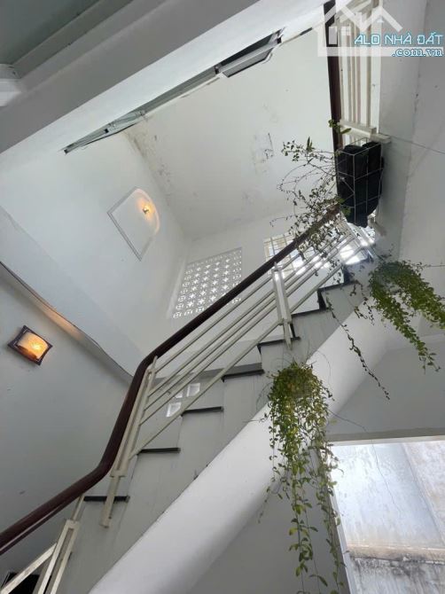 Bán nhà 2 tầng, Đường số 17, Quận 7. DT 75m2, 3PN, Dòng tiền khủng. Nhỉnh 5 tỷ - 5