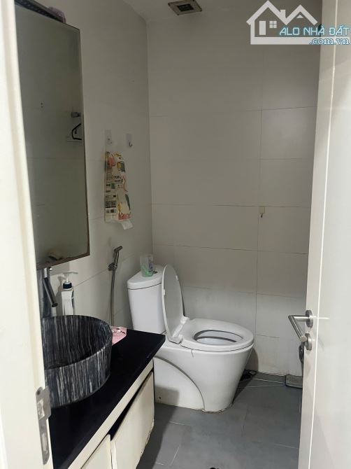 Chung cư Screc , P12, Q3, CĂN GÓC , 2PN, 2WC, 85m2, giá 13tr/tháng. - 5