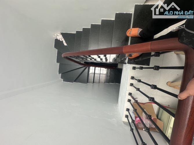 Bán Nhà riêng tại Bùi Huy Bích, phân lô, vỉa hè, KD mọi loại hình,40m2, nhiều tiện ích - 5