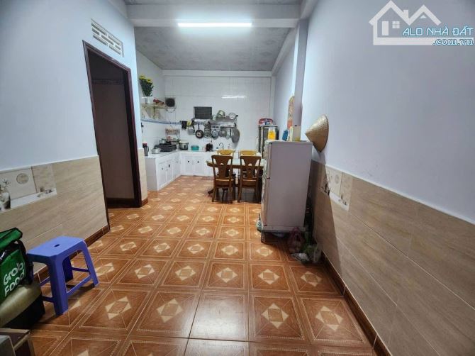HÀNG HIẾM VĨNH KHÁNH GIÁP RANH Q1 🏰BỀ NGANG SIÊU PHẨM HƠN 10 MÉT LUN SAU VỎN VẸN 1 CĂN M - 5