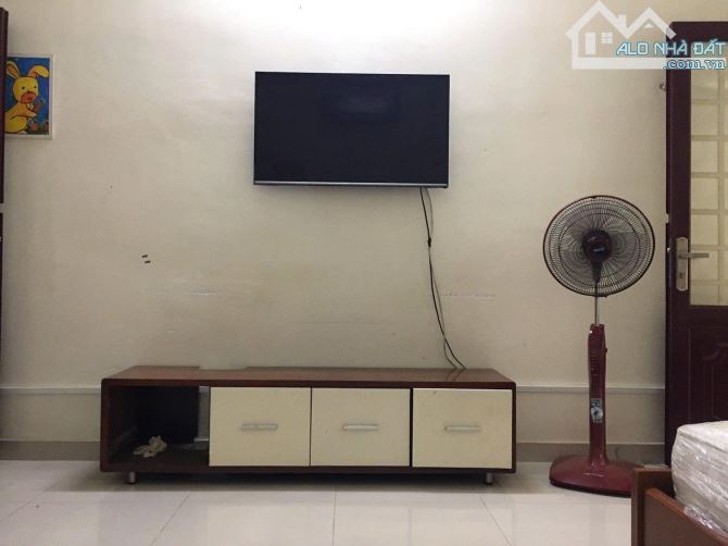 Nhà Cho Thuê Nguyên Căn Hẻm Nguyễn Thông Quận 3 - 5
