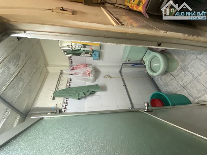 Nhà 2 tầng Đoàn Văn Bơ - 29m2 - Hẻm 2m - Chỉ 2.5 tỷ. - 5