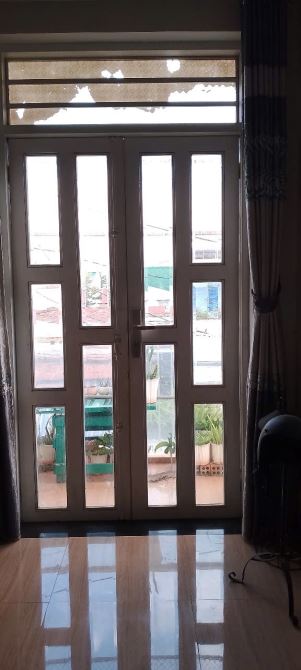 mặt tiền hoàng hoa thám tp BMt chỉ 4.5t - 5