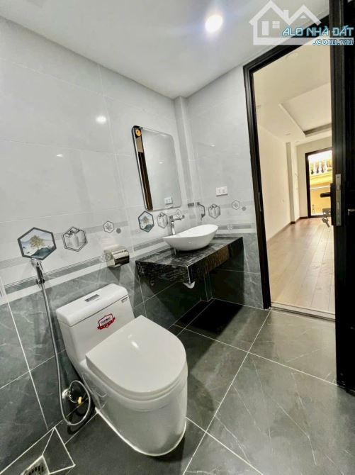Hiếm có, Nhà Phố Nguyễn Văn Cừ, Ngọc Lâm, Long Biên, 38m2, 5 Tầng, Phân Lô, Ô Tô, Full đồ - 5
