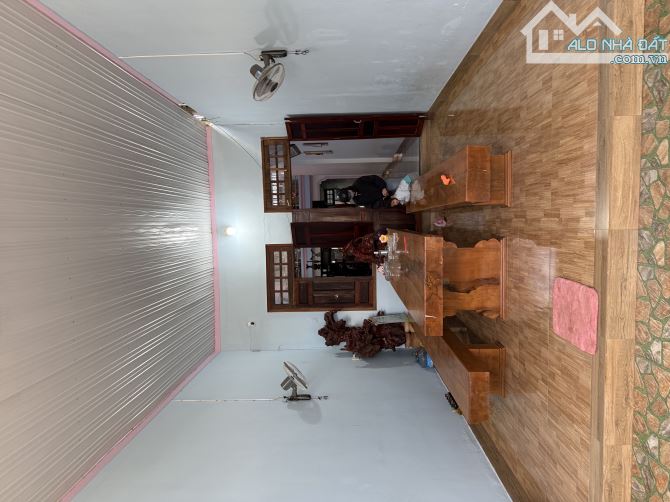 NHÀ GÁC LỮNG HẺM 30 NGUYỄN XUÂN NGUYÊN: GIÁ 3.5 tỷ - 5