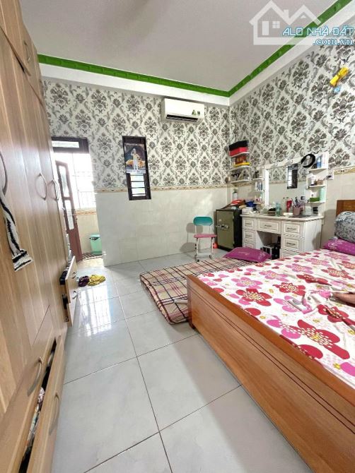 NHÀ 3 TẦNG BTCT- HẺM XE TẢI THÔNG Đ.SỐ 11 GẦN 26/3 GIÁP TÂN PHÚ- 81M2 (4x20). CHỈ 6 TỶ XÍU - 5