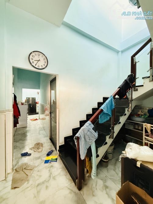 Bán nhà mặt tiền khu Bắc Hải - 98m2 - nở hậu - vị trí vàng - 1 đời chủ - 5