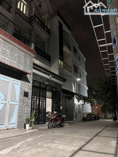 BÁN NHÀ TÔ KÝ Q12 - 4 TẦNG 90M2 ( 5.2M X 18M) - ĐƯỜNG 6M - HƠN 6 TỶ. - 5