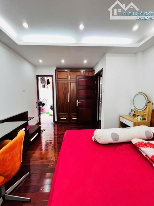 Bán biệt thự 220m2 KĐT Văn Quán, mặt tiền 10m, 4 tầng, full nội thất, ở KD đẹp. - 5