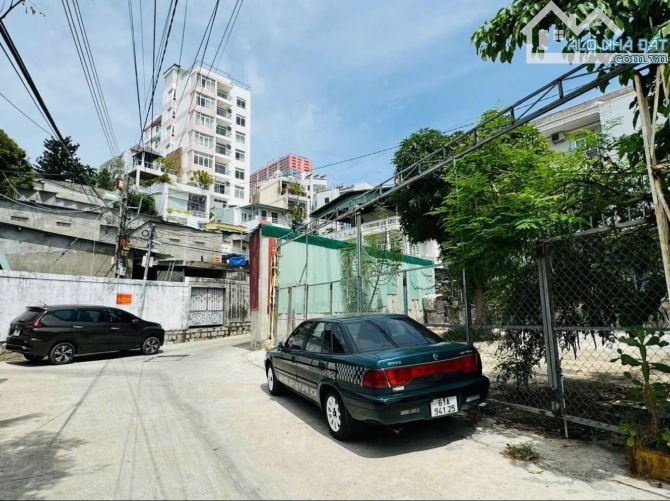 Bán nhà Vĩnh Thọ Nha Trang diện tích lớn 243 m² full thổ cư, cạnh Hòn Chồng - 6