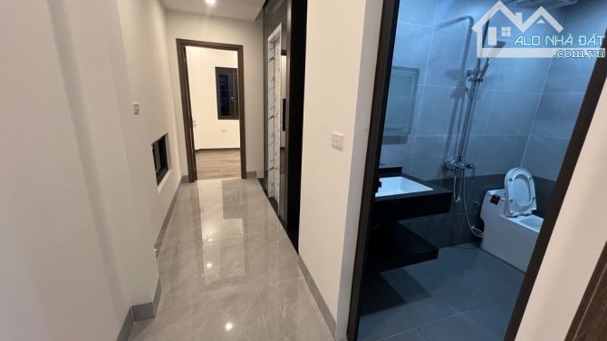 Bán nhà Tây Mỗ, gần Vin Smart, 60m2, 5 tầng, thang máy, gần ô tô, chỉ hơn 7 tỷ - 6