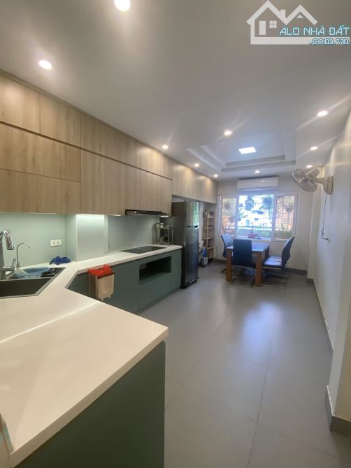Siêu Phẩm!Văn Cào,Oto Đỗ Của,,full Nội Thất,DT: 43m2 x 5Tầng,MT: 3.5m,Giá: 16.5 tỷ Ba Đình - 6