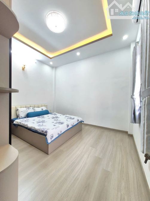 Bán nhà đẹp, nội thất cao cấp Huỳnh Tấn Phát, Nhà Bè, Dt 4x13m, 1 lầu. Giá 4,8 tỷ - 6