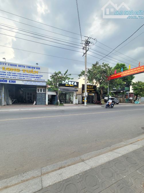 Bán nhà cấp 4 (4.3x13.5m), mặt tiền Trần Hưng Đạo p.Đông Hòa, đang thuê 9tr/th - 6