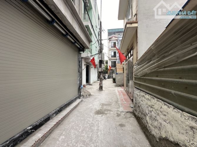 BÁN NHÀ RIÊNG DÂN XÂY PHỐ PHÚC LỢI, LONG BIÊN 35m2, 4 TẦNG, MT 3,8m, GIÁ 5,1 TỶ - 6