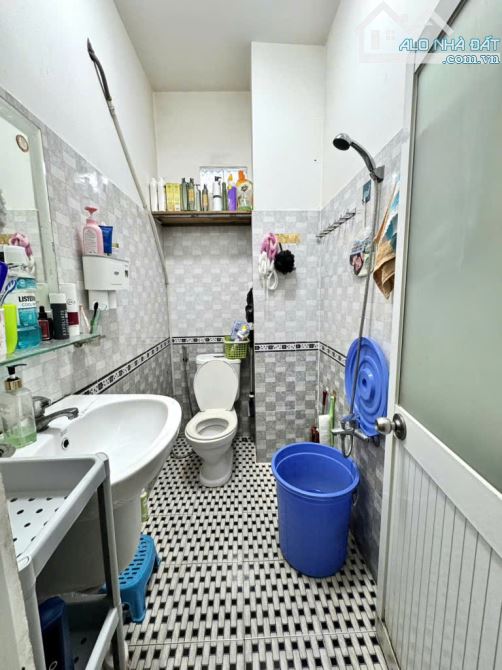 NHÀ HIẾM , TRẦN PHÚ QUẬN 5, CẠNH KHU ĐẠI THẾ GIỚI, GIÁ 7,9 TỶ - 6