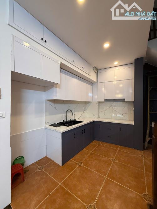Tôi chính chủ bán nhà 5 tầng ngõ 381 nguyễn khang cầu giấy - 6