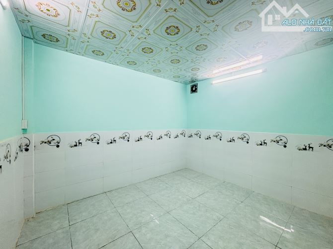 Bán Nhà Trung Chánh Gần Chợ Ngã Ba Bầu -55 M2 ( 4x14 )Cấp 4- HXH 6M -  Chỉ 3,2Tỷ. - 6