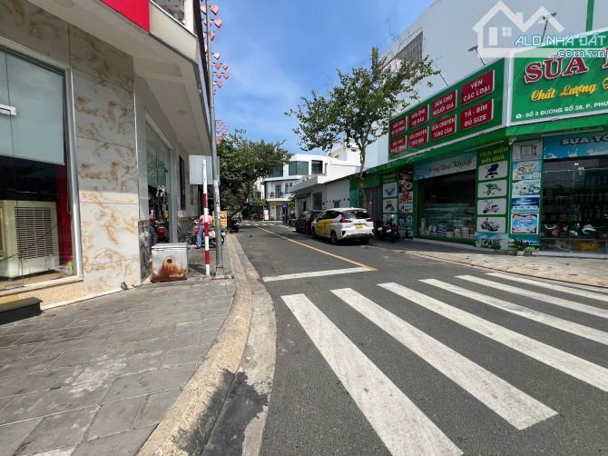 Bán lô góc đẹp cách đường Lê Hồng Phong chỉ 50m. Bãi biển Trần Phú 1km - 6
