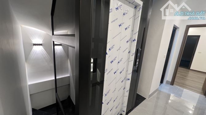 Bán nhà Tây Mỗ, gần Vin Smart, 60m2, 5 tầng, thang máy, gần ô tô, chỉ hơn 7 tỷ - 7