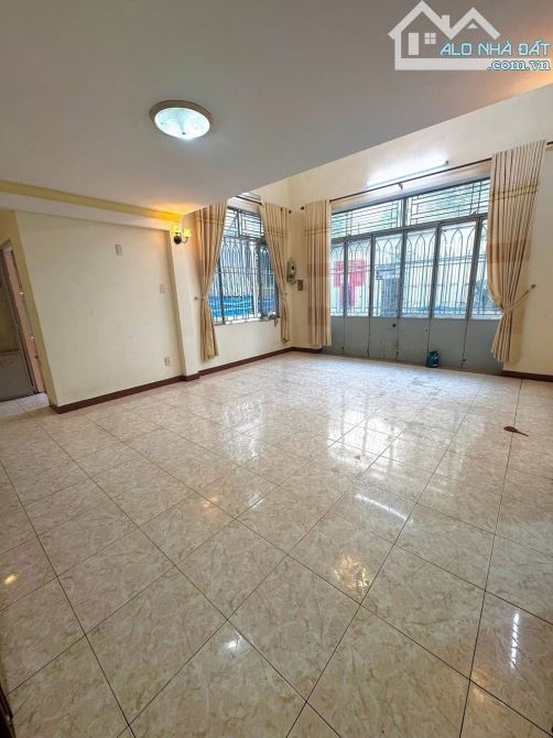 BÁN NHÀ 2 MẶT KIỆT - LÝ TỰ TRỌNG - THẠCH THANG - CHỈ 5.55 TỶ - 7