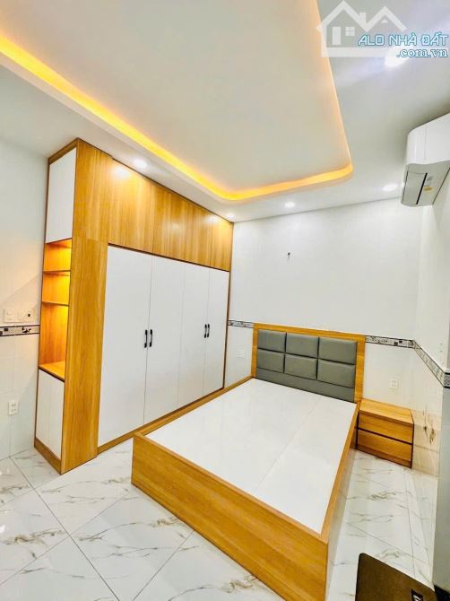 Bán nhà gần Ngã tư Ga , Giáp Gò Vấp, khu đồng bộ dân trí cao - 7