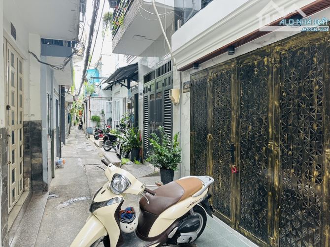 🏡 Nhà đẹp Gò Vấp – tặng full nội thất mới – 30m ra đường xe tải tránh – gần công viên Làn - 7