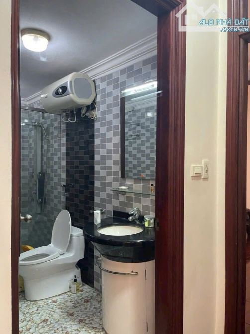 Bán căn nhà MP khu Đông Ngô Quyền, ph Lê Thanh Nghị, TP HP mới, 158m2, mt 9m, vị trí vip - 7