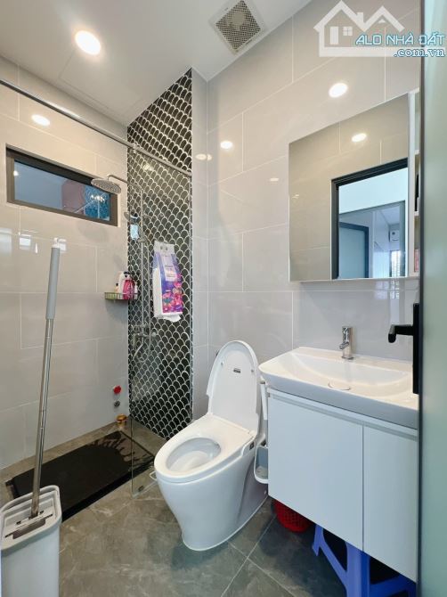 BÁN NHÀ ĐẸP 2 TẤM GÓC 2 MẶT TIỀN KINH DOANH XE HƠI ĐỖ CỬA GIÁ 6T TL HÌNH THẬT - 8