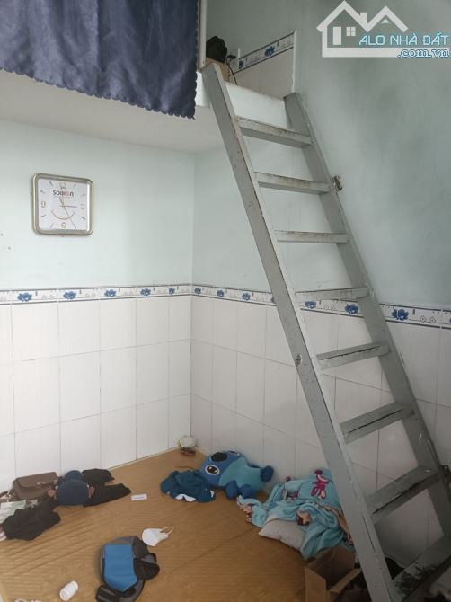 NHÀ 3 TẦNG – LÀNG TĂNG PHÚ Q9 – DÒNG TIỀN LÊN 50TR/THÁNG – 200m² – 11.X TỶ - 8