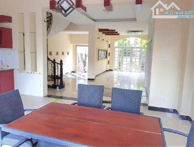 BÁN GẤP BIỆT THỰ SÂN VƯỜN KHU VIP TÂN PHONG, QUẬN 7, 5PN, 6WC, 69 TỶ - 8