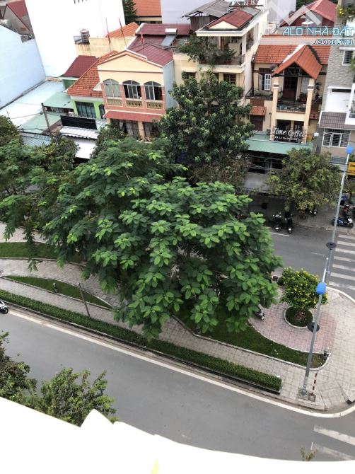 Nhà MT Phạm Huy Thông - Dương Quảng Hàm, P.6, GV. DT: 5m x 16m Hầm trệt 5 lầu, giá: 23,5ty - 9