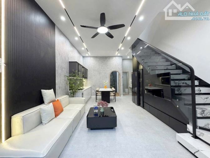 NHÀ MỚI 3 TẦNG KIỆT GẦN 4M CÙ CHÍNH LAN FULNT - 9
