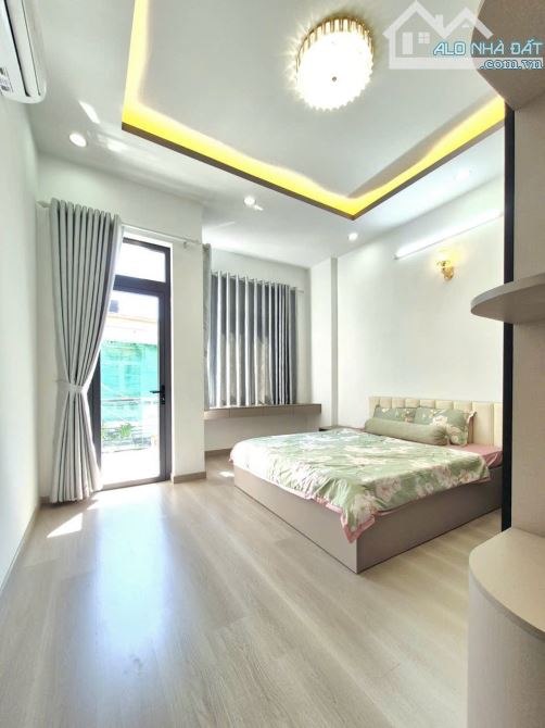 Bán nhà đẹp, nội thất cao cấp Huỳnh Tấn Phát, Nhà Bè, Dt 4x13m, 1 lầu. Giá 4,8 tỷ - 9