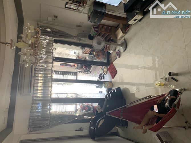 MẶT TIỀN ĐƯỜNG HUỲNH THỊ ĐỒNG - NHÀ BÈ ĐƯỜNG NHỰA 20M, 4 TẦNG VỪA Ở VỪA KINH DOANH LÀM VĂN - 9