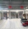 Bán nhà 5,7 x 31 cách mạng tháng 8 chỉ có 2 tỷ 600