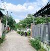 Cần bán gấp lô đất ngay chợ Chánh lưu. Bách hóa xanh. Đường thông. Dân cư kín. 5X35 TC 100