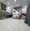 BÁN NHÀ ĐẸP, GIANG BIÊN, OTO ĐỖ CỔNG, 30M2, MT: 6M, 6.45 TỶ