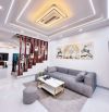 Kim Giang.oto sát nhà. full đồ. sổ vuông phân lô 45m 4 ngủ chỉ hơn 8 tỷ